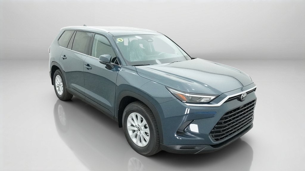 New 2026 Toyota Grand Highlander XLE FWD image 5