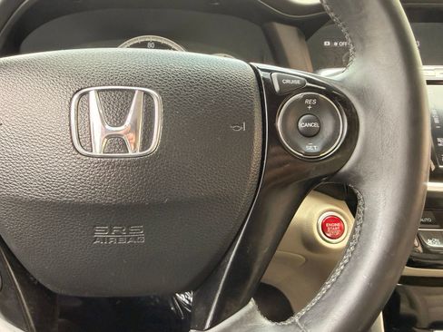 Used 2016 Honda Accord EX-L image 31