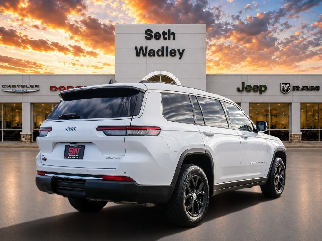 Used 2022 Jeep Grand Cherokee L Limited RWD image 7