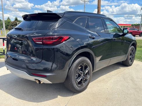 Used 2024 Chevrolet Blazer LT w/ Convenience Package FWD image 7