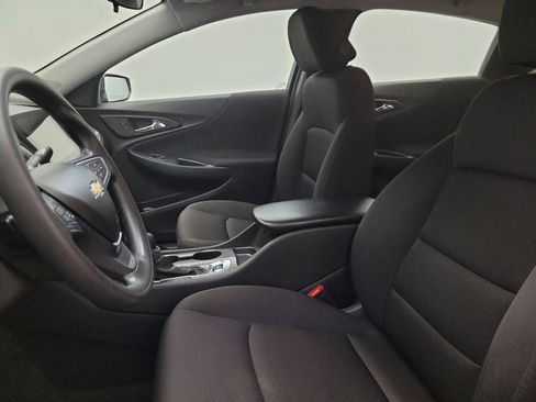 Used 2024 Chevrolet Malibu LS FWD image 17