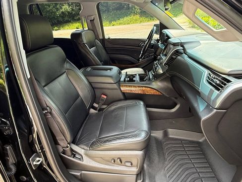 Used 2020 Chevrolet Tahoe Premier RWD image 28
