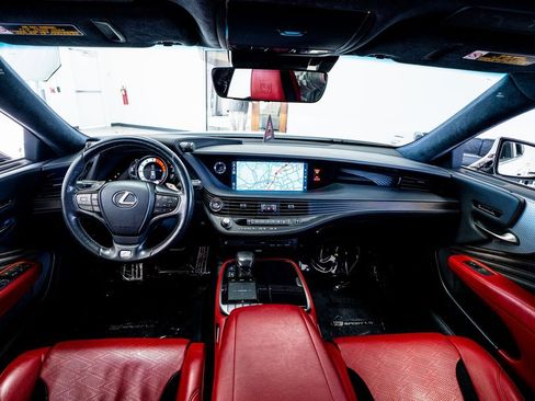 Used 2018 Lexus LS 500 F Sport w/ Accessory Package (Z2) image 61