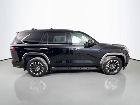 Used 2023 Toyota Sequoia Limited image 8