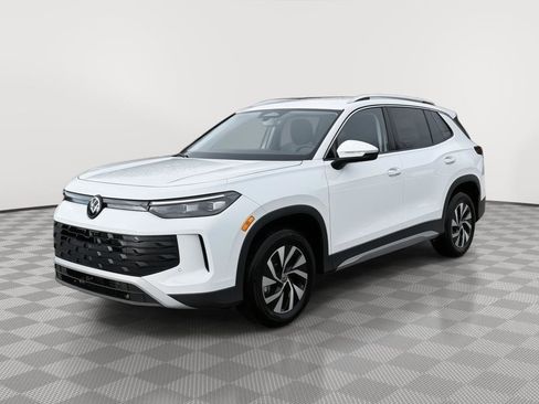 New 2026 Volkswagen Tiguan S image 7