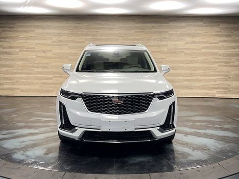Used 2022 Cadillac XT6 Premium Luxury image 24