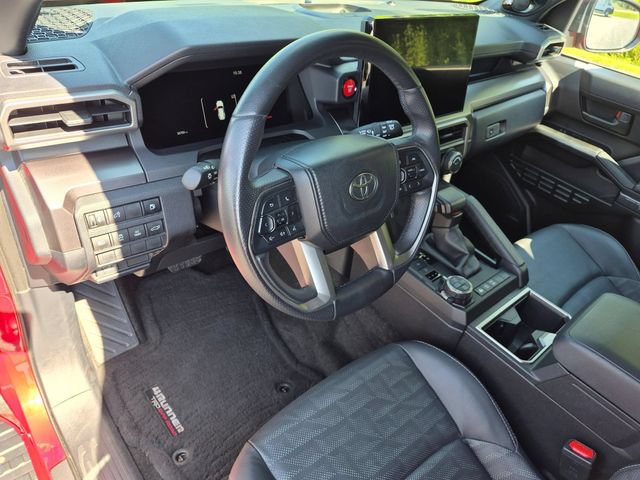 Used 2025 Toyota 4Runner TRD Off-Road Premium w/ Tow Technology Package AWD/4WD image 10