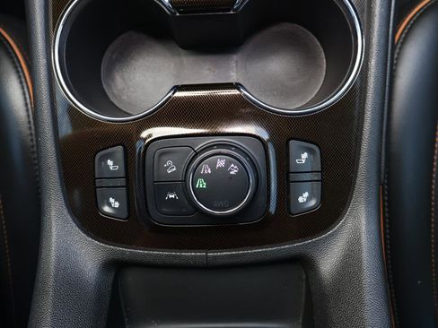 Used 2022 GMC Acadia AT4 w/ LPO, Floor Liner Package AWD/4WD image 27