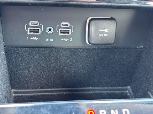 Used 2022 Jeep Grand Cherokee Limited w/ MOPAR Finishing Package AWD/4WD image 22