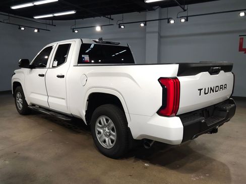 New 2026 Toyota Tundra SR image 5