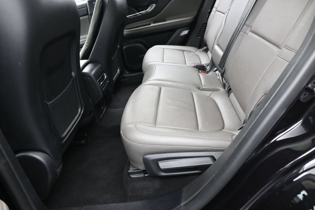 Used 2024 Lincoln Corsair Grand Touring AWD/4WD image 34