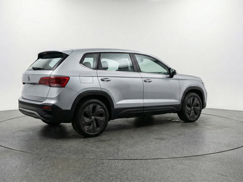 Used 2025 Volkswagen Taos S image 9