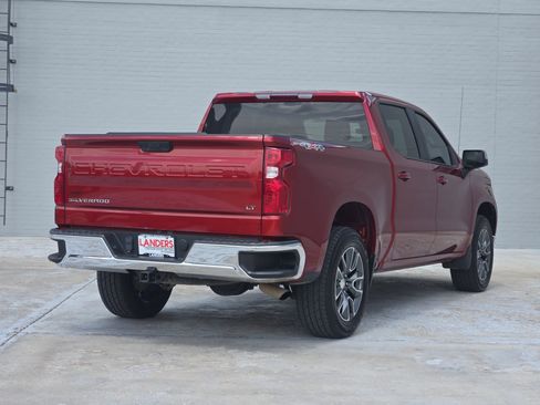 Used 2023 Chevrolet Silverado 1500 LT AWD/4WD image 8
