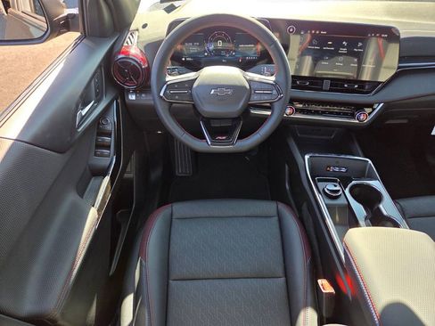 New 2026 Chevrolet Equinox RS image 8