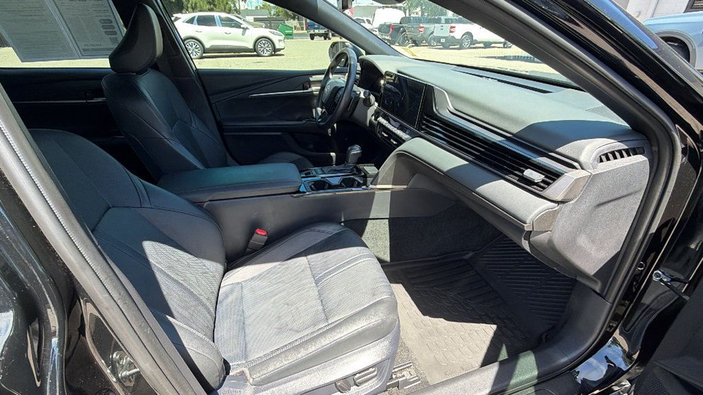 Used 2026 Toyota Camry XSE FWD image 26