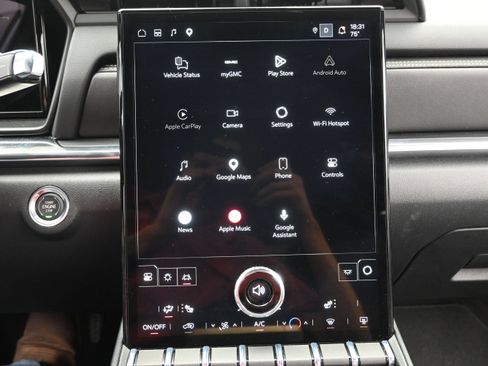 Used 2026 GMC Terrain Elevation FWD image 16