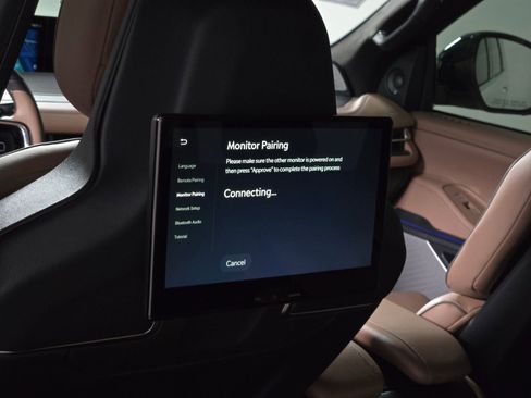 New 2026 Lincoln Navigator L Black Label AWD/4WD image 18