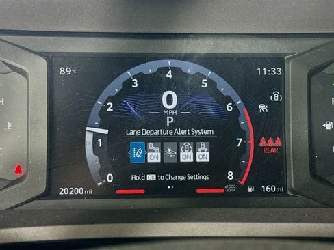 Certified 2024 Toyota Tacoma SR5 AWD/4WD image 14