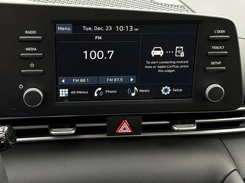 New 2026 Hyundai Elantra SE image 9