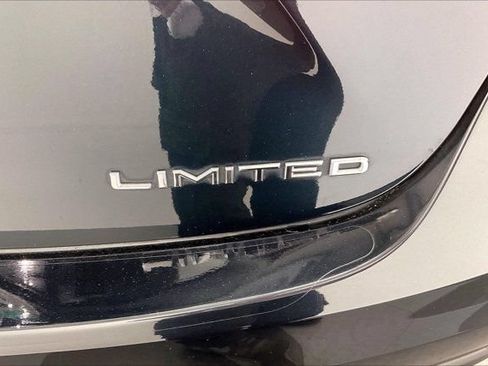 Used 2016 Toyota Avalon Limited w/ Protection Package FWD image 7