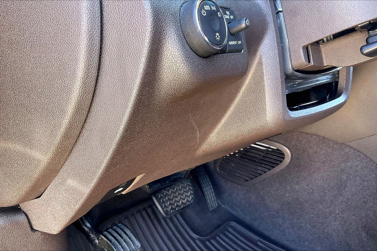 Used 2014 Buick Enclave Leather FWD image 30
