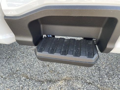 New 2025 Ford F350 XLT image 14