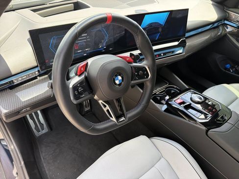 Used 2025 BMW M5 w/ Carbon Package AWD/4WD image 23