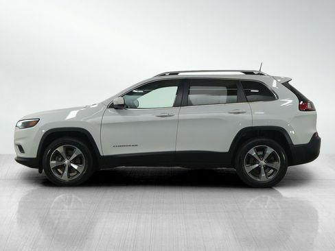Used 2019 Jeep Cherokee Limited image 2