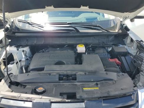 Certified 2024 Nissan Pathfinder Platinum w/ Cargo Package AWD/4WD image 48
