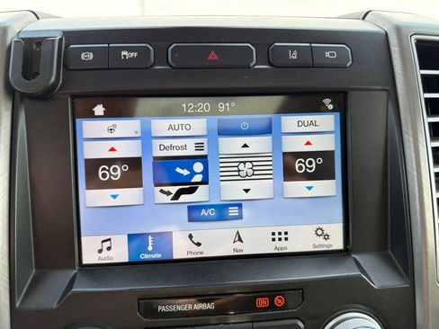 Used 2019 Ford F350 Limited AWD/4WD image 39