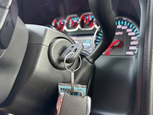 Used 2018 GMC Sierra 1500 SLT AWD/4WD image 28