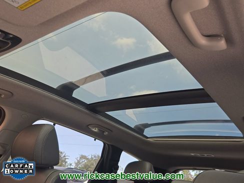 Used 2023 Hyundai Santa Fe Limited FWD image 17