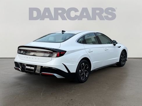 Used 2024 Hyundai Sonata SEL FWD image 5