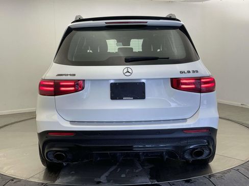 Used 2025 Mercedes-Benz GLB 35 AMG 4MATIC image 6