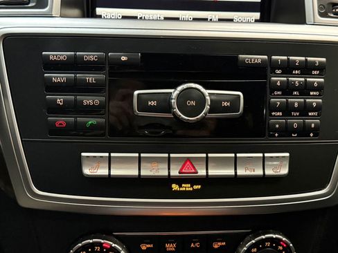 Used 2014 Mercedes-Benz GL 450 4MATIC w/ Lane Tracking Package image 37