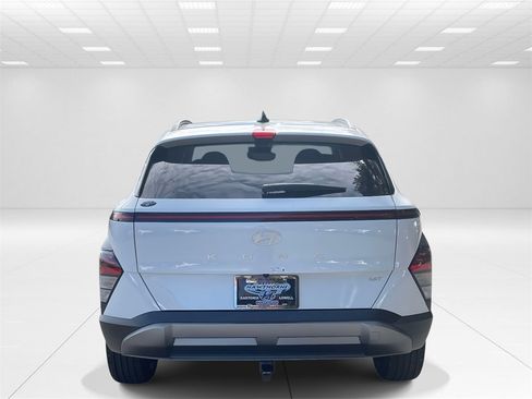 New 2026 Hyundai Kona SEL Premium image 5