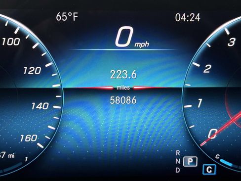 Used 2020 Mercedes-Benz GLE 350 4MATIC image 27