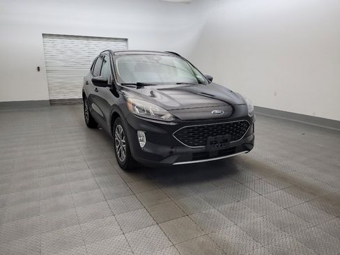 Used 2020 Ford Escape SEL FWD image 13