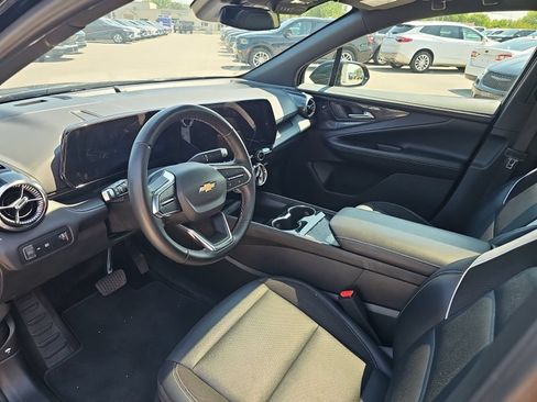 Used 2024 Chevrolet Blazer EV LT AWD/4WD image 6
