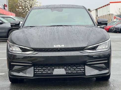 Used 2024 Kia EV6 GT-Line w/ GT-Line White Seat Package image 17