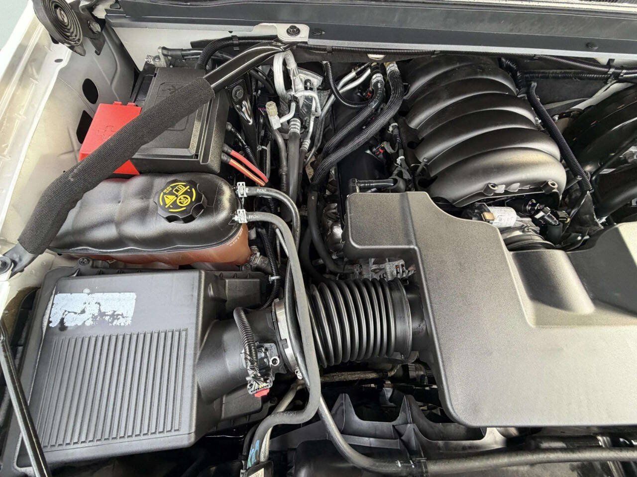 Used 2019 Chevrolet Suburban Premier w/ Premier Plus Edition AWD/4WD image 39
