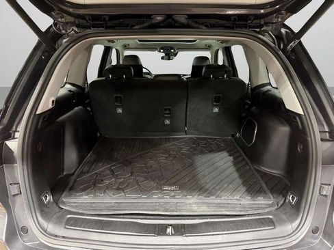 Used 2024 Jeep Grand Cherokee Limited 4xe w/ Luxury Tech Group II image 32