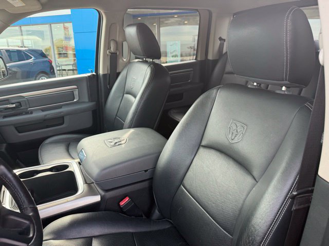 Used 2018 RAM 1500 Classic SLT w/ SLT Plus D←cor Group AWD/4WD image 18