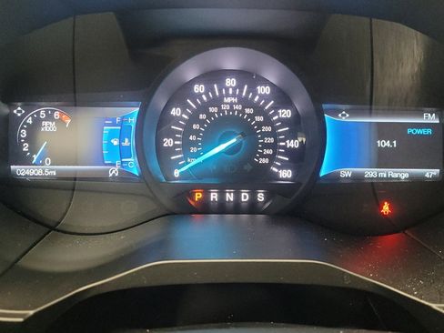 Used 2024 Ford Edge SEL image 23