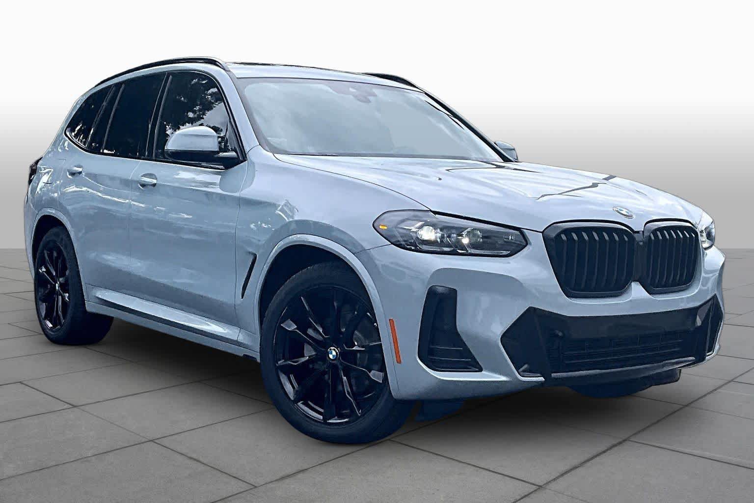 Used 2024 BMW X3 sDrive30i w/ M Sport Package RWD image 3