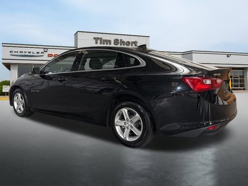 Used 2023 Chevrolet Malibu LT image 3