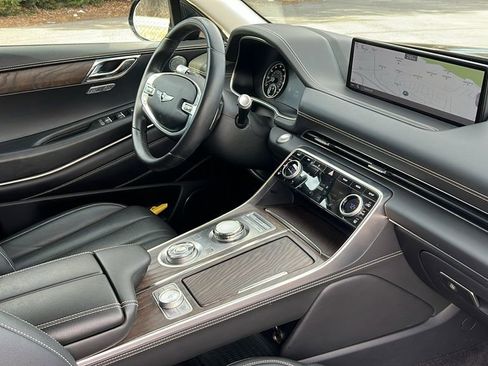 Used 2024 Genesis GV80 2.5T image 11