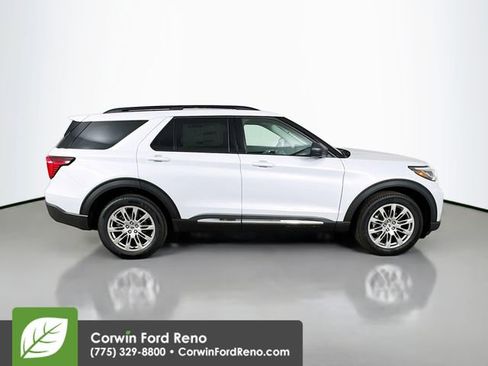 New 2025 Ford Explorer Active w/ Active Comfort Package image 8