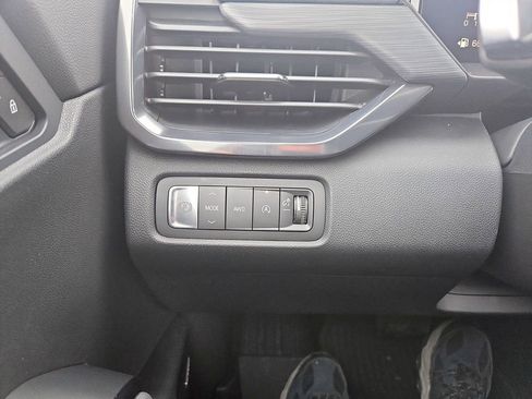 New 2026 GMC Acadia AT4 image 21