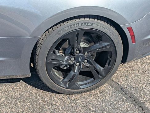 Used 2020 Chevrolet Camaro LT image 10